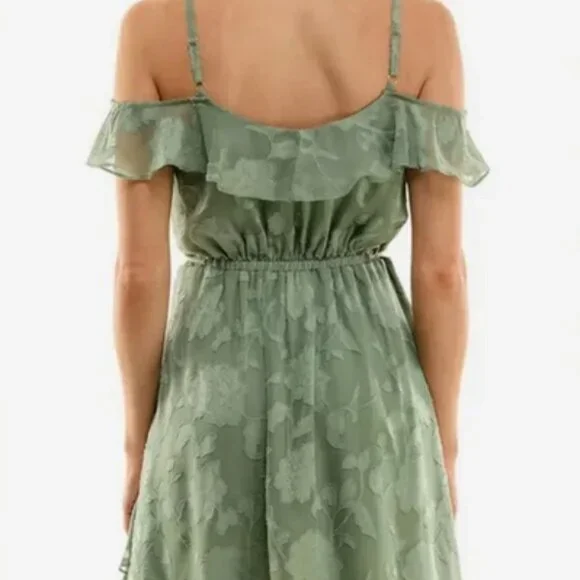 EUC XL Juniors' Floral-jacquard Cold-shoulder Ruffle Dress In Sage - Picture 3 of 3